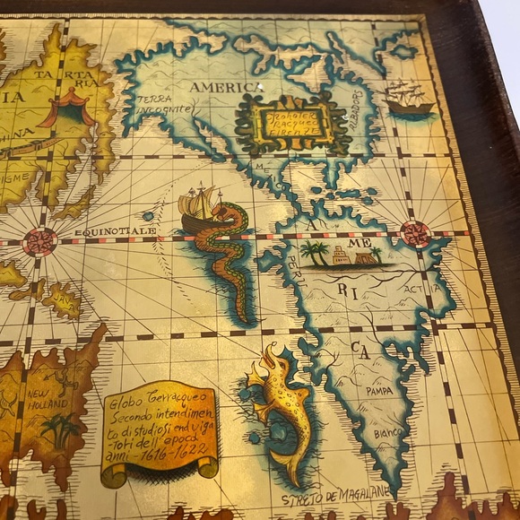 Vintage made in Japan Old World Map Decorative trays set of 3. Heavy plastic. - Picture 6 of 9